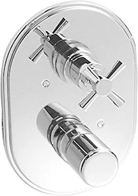 Immagine prodotto di Set completo Ideal Standard per l'installazione a muro di un termostato con valvola di intercettazione