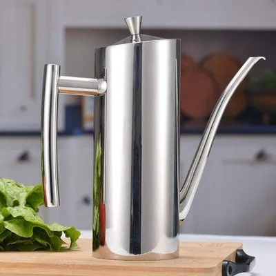 Produktbild von Famanu Ölkanne - Edelstahl - 700ml - Küchen-Dispenser - Ideal zum Kochen und Servieren