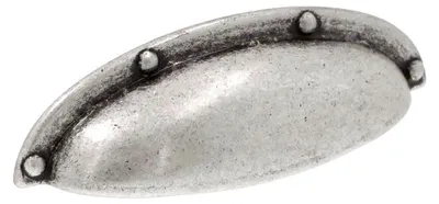 Immagine prodotto di Maniglia per mobili in zamak, finitura argento anticato lucido, distanza tra i fori di 64 mm, confezione da 25 pezzi