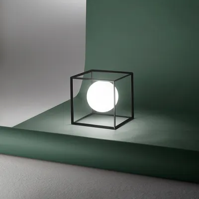 Zdjęcie produktu dla Metalowa lampa biurkowa Industrial Cube Black 1 Light