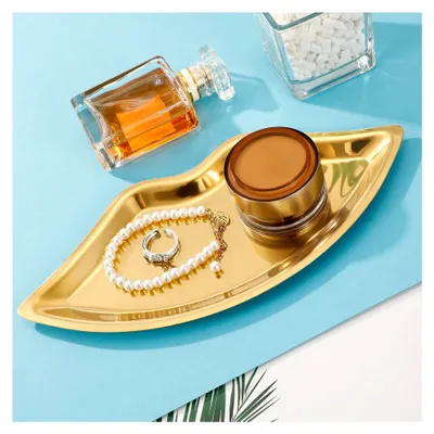 Produktbild von Edelstahl Teller in Lippenform für Kosmetik, Schmuck, Schlüssel, Snacks und Deko in Gold