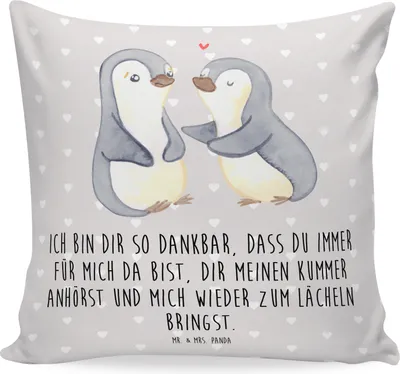 Produktbild von Mr. & Mrs. Panda Dekokissen Pinguine trösten - Grau Pastell - Geschenk, kuschelkissen 40x40, Couchkissen, Freund, Valentinstag, Liebe, Polster, Kissen, für Frauen