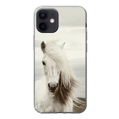 Produktbild von MuchoWow® Handyhülle Schutzhülle Hülle für iPhone 12 Pferd - Strand - Mähne Silikon Softcase Handy Hülle - Schutzhülle