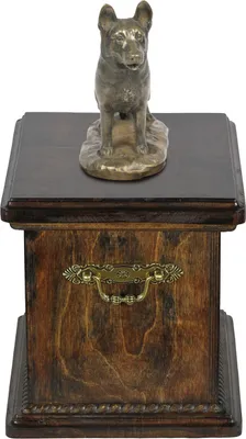 Image de Berger allemand - Urne pour cendres de chien, urne avec statuette, urne élégante de style classique de la marque Art-Dog