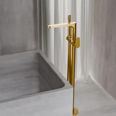 Immagine prodotto di Rubinetto freestanding per vasca Steinberg, serie 343