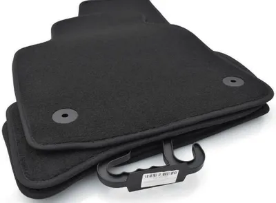 Produktbild von Fußmatten Set passend für Seat Mii electric - Premium Velours, Passgenau, Schwarz, 4-teilig