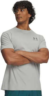 Produktbild von Under Armour Locker sitzendes T-Shirt mit Logo auf der linken Brust, Grau S