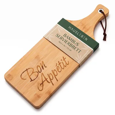 Immagine prodotto di hausleben: Tagliere in bambù con manico – 44,5x16 cm. Piatto da portata in legno con incisione "Bon Appétit" – ideale come tagliere per formaggi, tapas e altro