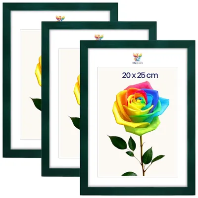 Produktbild von MG Design 3er Set Bilderrahmen 20 x 25 cm - Fotorahmen mit Grün Echtholzrahmen und bruchsicherem Acrylglas, Hoch & Quer zum Aufhängen, zum Aufstellen