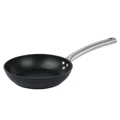 Obrázek produktu pro Černá pánev ⌀ cca 20 cm, kovaná s rukojetí z nerezové oceli