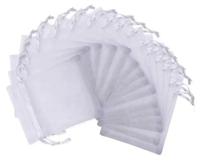 Produktbild von 20 Stück Traubenschutzbeutel aus Organza mit Zugband für den Garten, 30 x 40 cm, Weiß