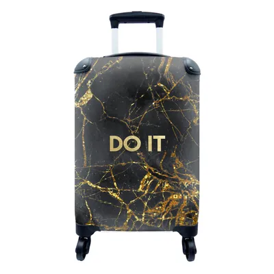 Produktbild von MuchoWow® Koffer Handgepäck Trolley Rollkoffer Kleine Reisekoffer mit 4 Rollen - Zitate - Motivation - Gold - Marmor - Cabin Size < 55x40x23 cm & 55x40x20 cm - Fotokoffer - Kabinenkoffer - Boardgepäck - Reise-Box - Reisekoffer - Reisegepäck - Koffer mit Bild - Trolley für Kinder