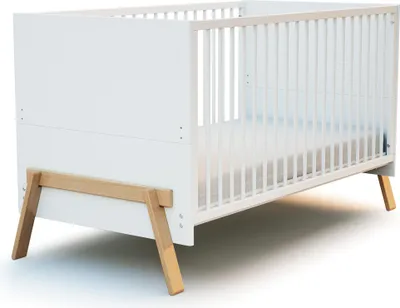 Image de AT4 - Lit bébé évolutif en bois 70 x 140 cm CANAILLE Blanc et Hêtre Verni