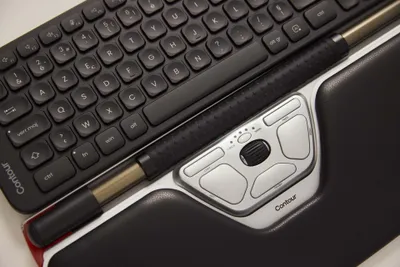 Productafbeelding van Contour Design Balance, draadloos, RF draadloos + Bluetooth, schaarmechanisme, QWERTY-toetsenbord, zwart