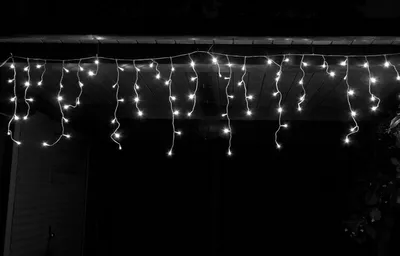 Produktbild von F-H-S LED Eisregen Lichterkette mit 240LED außen weiß