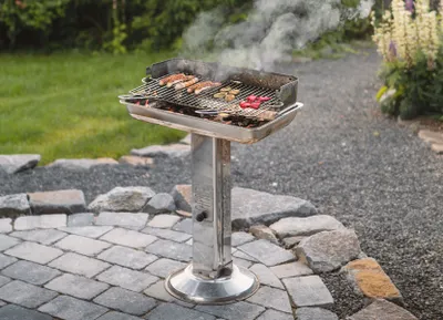 Produktbild von Edelstahl-Säulengrill 50x76x31cm