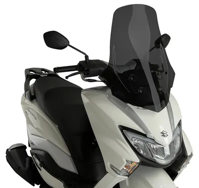 Imagen del producto de Visera antiviento Puig V-Tech para Suzuki Burgman EX Street, color humo oscuro