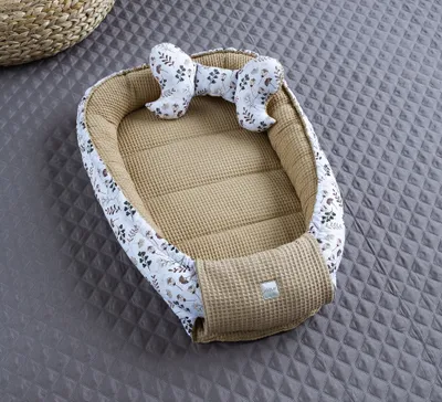 Produktbild von Taupe WAFFELPIQUE/ BLUMEN Braun Babynestchen Unterlage 2 Tlg SET Babynest Wicleklunterlage Reisebett Babydecke Babyausstattung 2 Seitig PREMIUM