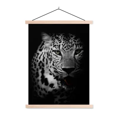 Produktbild von MuchoWow® Textilposter Tiere - Schwarz - Weiß - Panther - Porträt 60x80 cm mit holzfarbenen Rahmen - Wandbild