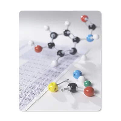 Produktbild von MuchoWow® Mauspad Mousepad Molekülmodell neben Periodensystem 30x40 cm - Mousepads - Maus Mat - Pad - Mausunterlage - Mausmatten
