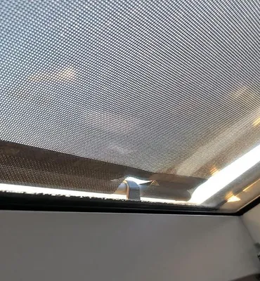 Reservehalterung für Dachfenster-Rolladen, Hitzeschutz, manuell