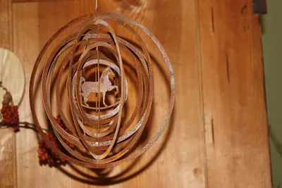 Produktbild von Rostikal Windspiel Pferd 18 cm Gartendeko Vintage Deko Rost Hängedeko Fensterdeko hängend