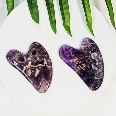 Zdjęcie produktu dla Kamień Gua Sha do masaży i relaksu – fioletowy ametyst Yeye