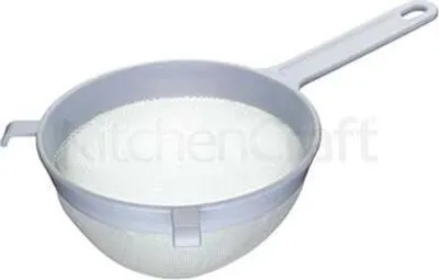 Produktbild von KitchenCraft Rundes Sieb of Kunststoff mit Masche zum Sieben von Püree und Brühe, 18 cm - Grau
