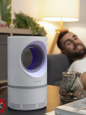 Obrázok produktu pre INNOVAGOODS LED lampa proti komárom