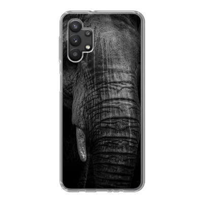 Produktbild von MuchoWow® Handyhülle Schutzhülle Hülle für Samsung Galaxy A32 5G Elefant auf schwarzem Hintergrund in schwarz und weiß Silikon Softcase Handy Hülle - Softcase