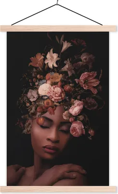 Produktbild von MuchoWow® Textilposter Frauen - Blumen - Schwarz 120x180 cm mit holzfarbenen Rahmen - Textil-Plakat
