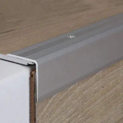 Produktbild von PROVISTON | Treppenkanten- & Winkelprofil | Aluminium | 40 x 42 x 1000 mm | Silber