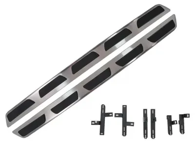 Image de Planches de marche latérales pour Audi Q5 8R, modèles de 2008 à 2016, SUV tout-terrain.