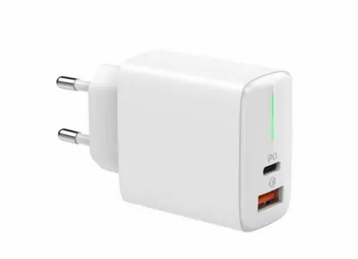 Produktbild von Ladegerät mit Gabelverbinder, USB-A, USB-C, 2 Anschlüsse, Schnellladefunktion