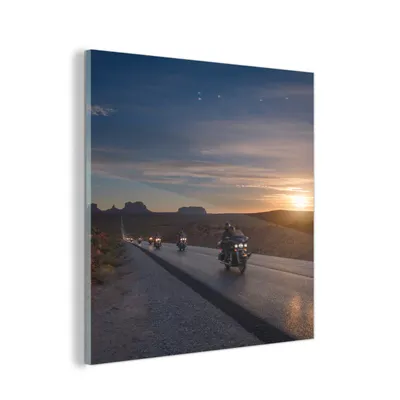 Obrázek produktu pro MuchoWow® Obrazy na skle - Nástěnné obrazy - Fotografie na skle Motorka - Silnice - Západ slunce 90x90cm Nástěnná dekorace ze skla - akrylová malba na sklo -