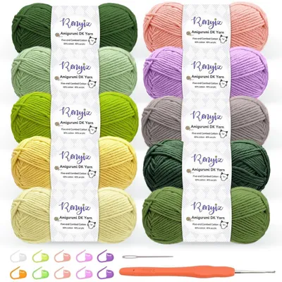 Immagine prodotto di Set di filato per uncinetto, 6 gomitoli da 50g ciascuno, con ago da 2,5 mm e accessori, composto per il 60% da cotone e per il 40% da acrilico, tonalità verdi