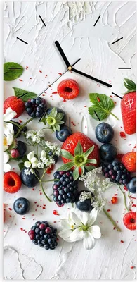 Produktbild von Wanduhr aus Glas mit Motiv Bunte Beeren- 30 x 60 cm - inkl. Aufhängesystem