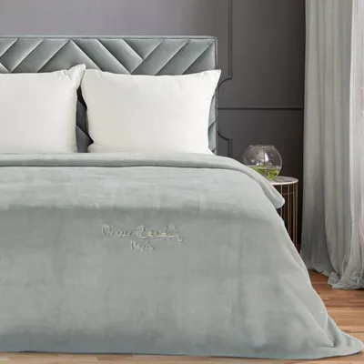 Produktbild von Decke Pierre CLARA1 silber 160 cm x 220 cm