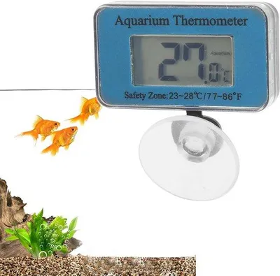 Produktbild von Digitale Aquariumthermometer mit LED-Anzeige - Wasserfeste Thermometer - Aquariumthermometer mit Schraubnapf - Temperaturmesser für Aquarien - Fischbeobachtung - inkl. Batterie - für Terrarium und Aquarium