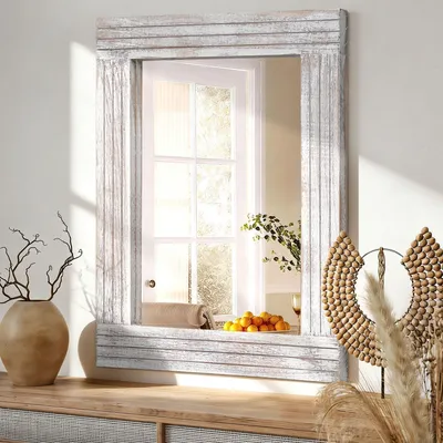 Productafbeelding van Rechthoekige wandspiegel met houten frame, rustieke witte afwerking, 40 x 30 cm