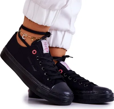 Produktbild von Cross Jeans Klassische Turnschuhe JJ2R4019C Schwarz 36