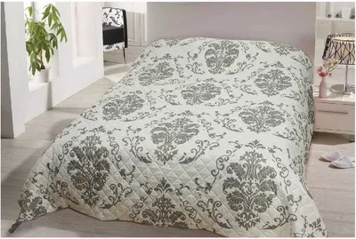 Immagine prodotto di Copriletto XXL (220x240 cm) con strato intermedio imbottito, coperta reversibile nel design: Floria
