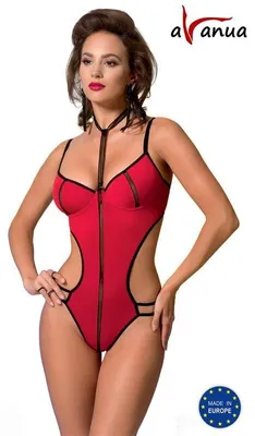 Image de Coline Corps rouge
