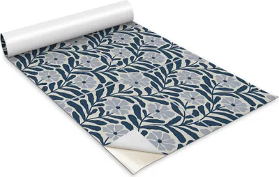 Produktbild von Selbstklebende Möbelfolie - Dekorationsfolie - Tischmöbel - Zuschneidbar - Bemalte Blumen - 100 x 50 cm