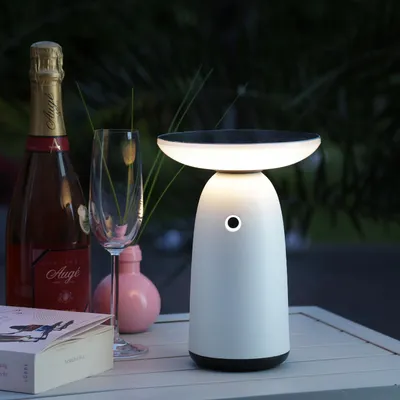 Produktbild von LED Solar Garten Tischleuchte - 3 Helligkeitsstufen - H: 22cm - Lichtsensor - für Außen - weiß