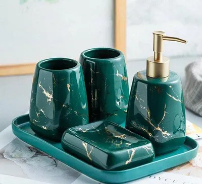 Produktbild von Famanu Badezimmeraccessoire Set 5-teilig - Seifenspender, Seifenschale, Zahnbecher