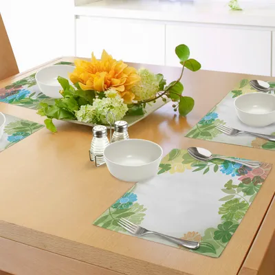 Produktbild von ABAKUHAUS Grüne Blume Platzmatten, Blumenmuster Wildblumen Blätter und Schmetterlinge Natur inspiriert Illustration, Tiscjdeco aus Farbfesten Stoff für das Esszimmer und Küch, Mehrfarbig