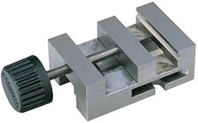 Produktbild von Famanu Maschinenbankschraubstock PM40 - geeignet für MF70 & KT70