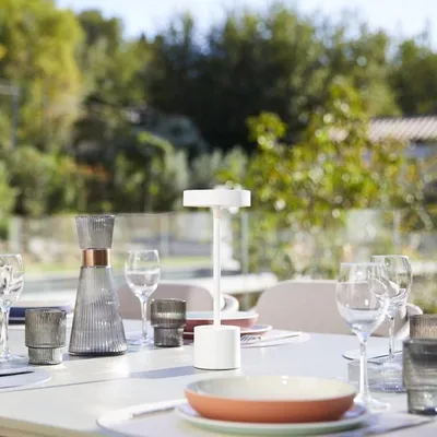 Immagine prodotto di Lampada da tavolo, senza fili, LUMISKY ROBY WHITE, H30 cm, alluminio Touch, bianco opaco, LED