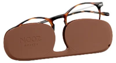 Produktbild von Nooz - Lesebrille - Vergrößerte Lupenbrille - Presbyopie-Brille Für Herren und Damen - inklusive kompaktem Etui - Ultraleichter - Runde Form - Schildpatt - +2,5